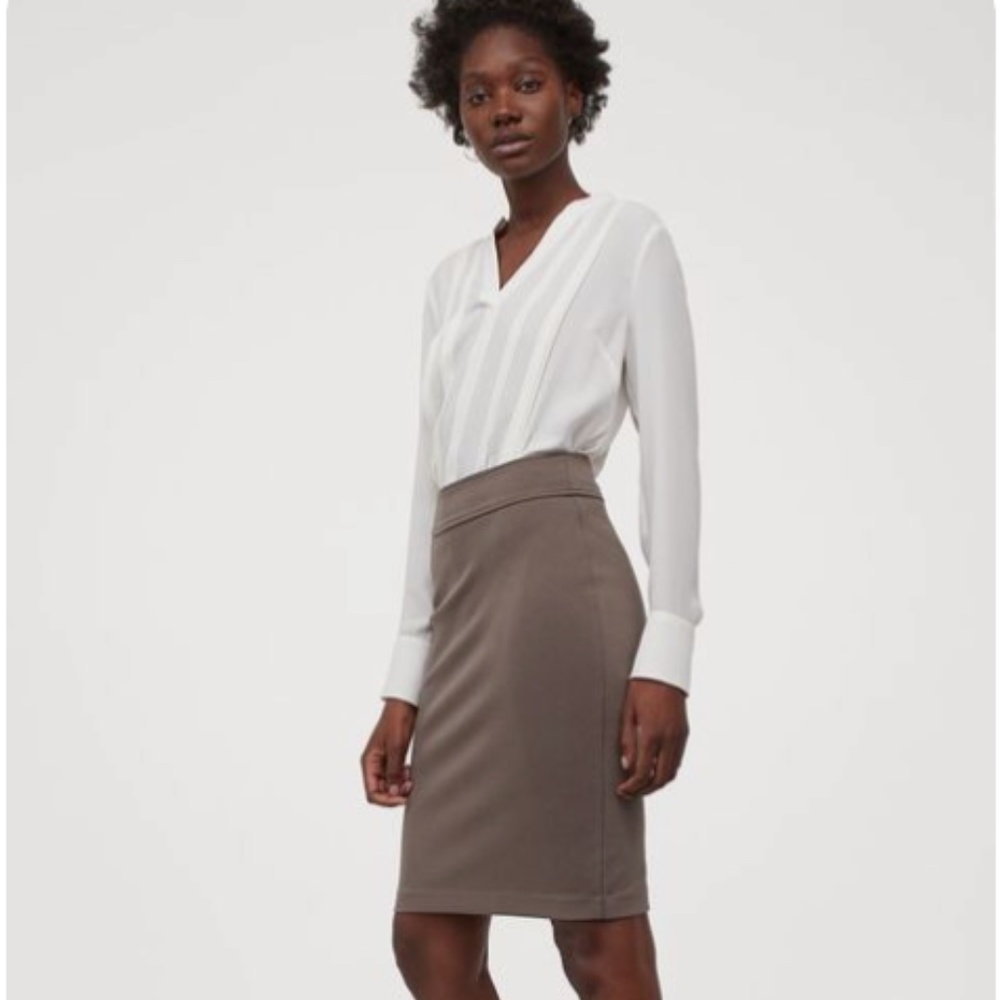 H&M taupe pencil skirt